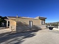 Maravillosa Villa con Piscina y Vistas a la Montaña en Petrer in Alicante Dream Homes API 1122