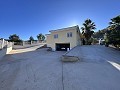 Maravillosa Villa con Piscina y Vistas a la Montaña en Petrer in Alicante Dream Homes API 1122