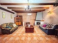 Ruime villa met 5 slaapkamers in Dolores in Alicante Dream Homes API 1122