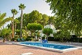 Luxuriöse Villa in Aspe, nur wenige Gehminuten von der Stadt entfernt in Alicante Dream Homes API 1122