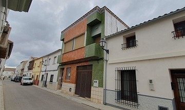 Maison de ville avec appartement séparé à Ayora