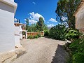 Dos casas mas ruinas y gran cantidad de terreno in Alicante Dream Homes API 1122