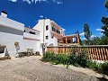 Deux maisons plus des ruines et une grande quantité de terrain in Alicante Dream Homes API 1122