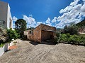 Deux maisons plus des ruines et une grande quantité de terrain in Alicante Dream Homes API 1122