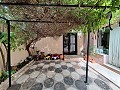 Town House with a garden and garage in Pinoso in Alicante Dream Homes API 1122