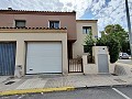 Town House with a garden and garage in Pinoso in Alicante Dream Homes API 1122