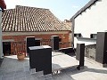 Gerenoveerd herenhuis met 3/4 slaapkamers en solarium in Alicante Dream Homes API 1122