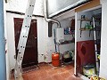 Gerenoveerd herenhuis met 3/4 slaapkamers en solarium in Alicante Dream Homes API 1122