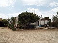 Villa met 3 slaapkamers, gastenverblijf, zwembad en garage in Alicante Dream Homes API 1122