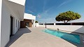 Villa's met 3 slaapkamers met privézwembad en voltooiing van 1 maand in Alicante Dream Homes API 1122