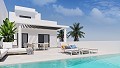 Moderne villa met 4 slaapkamers en 4 badkamers met onderbouw, zwembad en garage in Alicante Dream Homes API 1122