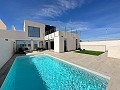 Schlüsselfertig – Einführungspreis – Eine Einheit verfügbar – Lux Beach Villa mit 3 Schlafzimmern, Pool und Solarium mit Meerblick in Alicante Dream Homes API 1122