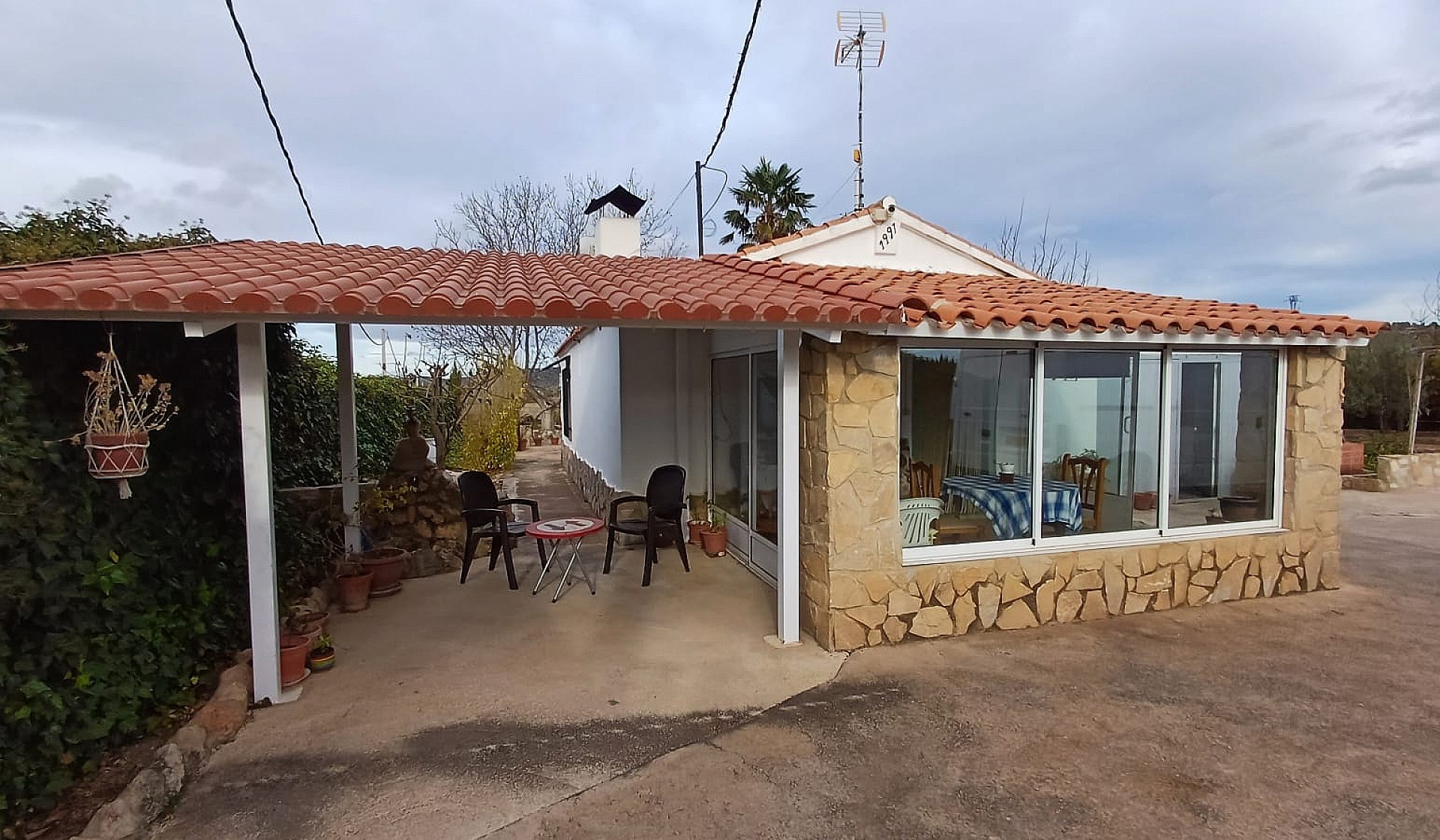 Country house in Teresa De Cofrentes