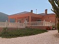 3 Bedroom villa with swimming pool in La Romana in Alicante Dream Homes API 1122