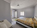 Villa met 3 slaapkamers en 2 badkamers in Sax met zwembad en uitzicht in Alicante Dream Homes API 1122