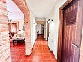 Prachtige villa met 2 verdiepingen in Castalla in Alicante Dream Homes API 1122