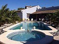 Superbe maison de campagne avec piscine privée in Alicante Dream Homes API 1122