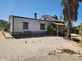 Superbe maison de campagne avec piscine privée in Alicante Dream Homes API 1122