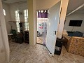 Schöne Villa mit drei Schlafzimmern und separatem Apartment mit einem Schlafzimmer in Alicante Dream Homes API 1122