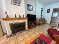 Schöne Villa mit drei Schlafzimmern und separatem Apartment mit einem Schlafzimmer in Alicante Dream Homes API 1122