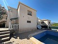 Hermosa villa de tres dormitorios con apartamento independiente de un dormitorio in Alicante Dream Homes API 1122