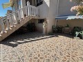 Schöne Villa mit drei Schlafzimmern und separatem Apartment mit einem Schlafzimmer in Alicante Dream Homes API 1122