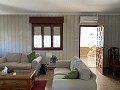 Atemberaubende 4-Schlafzimmer-Villa mit Pool in Caudete in Alicante Dream Homes API 1122