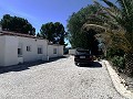 Prachtige villa met 4 slaapkamers en zwembad in Caudete in Alicante Dream Homes API 1122