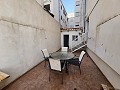 Apartamento de 3 habitaciones en 1er piso con ascensor, patio, garaje y trastero. in Alicante Dream Homes API 1122