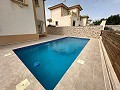 Unglaubliche Villa mit 3 Schlafzimmern und 2 Bädern in El Reloj Fortuna mit privatem Pool in Alicante Dream Homes API 1122