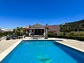 Villa mit unglaublicher Aussicht in einem kleinen Dorf nur wenige Minuten von Pinoso entfernt in Alicante Dream Homes API 1122