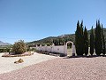 Villa con increíbles vistas en un pequeño pueblo a pocos minutos de Pinoso in Alicante Dream Homes API 1122