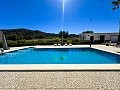 Villa mit unglaublicher Aussicht in einem kleinen Dorf nur wenige Minuten von Pinoso entfernt in Alicante Dream Homes API 1122