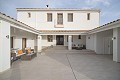 Prachtige villa met 5 slaapkamers en 6 badkamers in Alicante Dream Homes API 1122