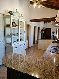 Villa avec des vues incroyables dans un petit village à quelques minutes de Pinoso in Alicante Dream Homes API 1122