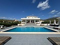 Magnifique villa de 5 chambres et 4 salles de bains in Alicante Dream Homes API 1122