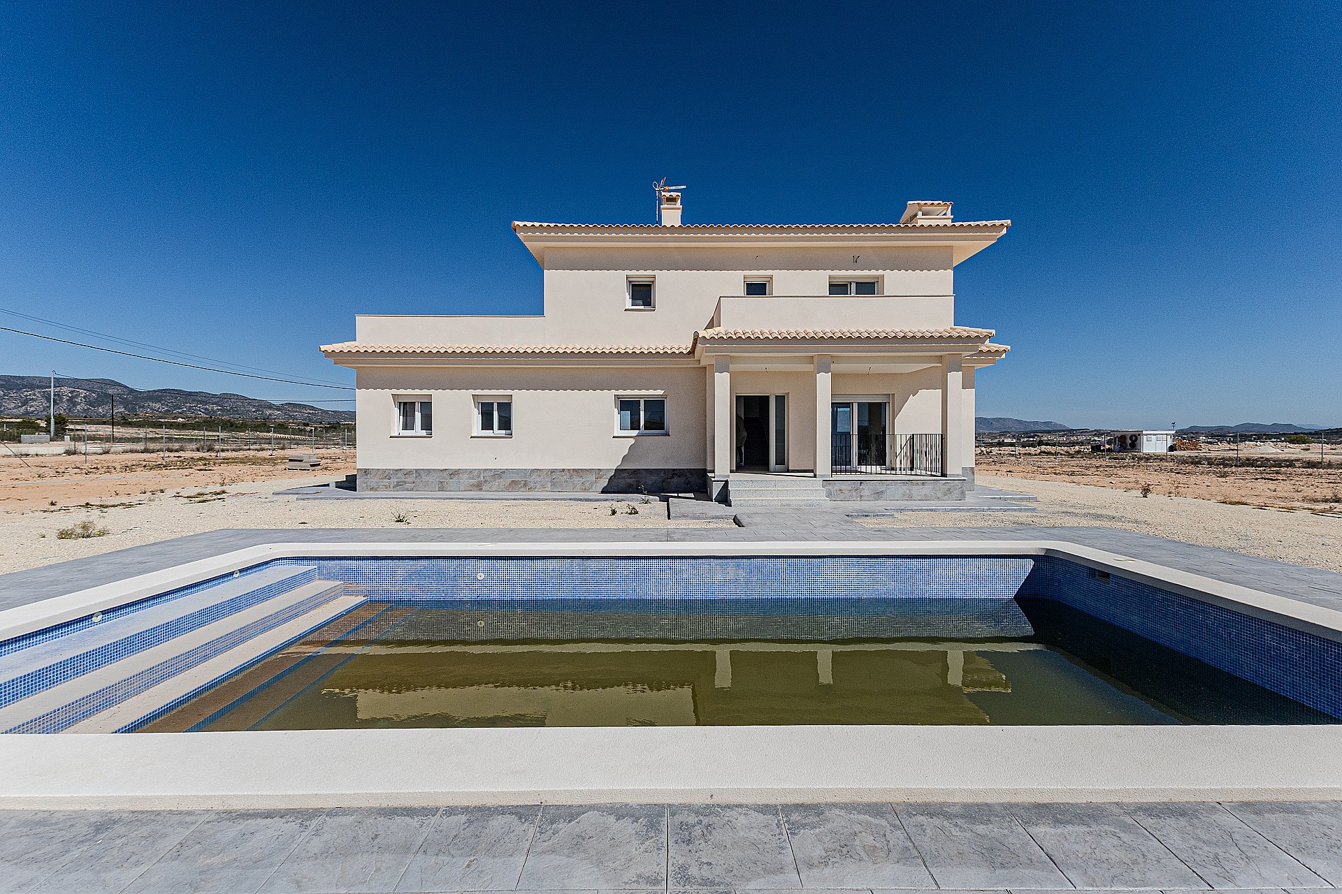 4 bedroom house / villa for sale in Pinoso / El Pinós, Costa Blanca