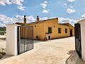 Wunderschön erhaltenes Landhaus in atemberaubender Yecla-Lage in Alicante Dream Homes API 1122