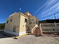 Schöne Villa mit 4 Schlafzimmern und 3 Bädern in Alicante Dream Homes API 1122