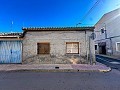 Groot huis met 2 verdiepingen in Pinoso in Alicante Dream Homes API 1122