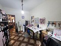 Hervorragendes, hochwertiges 5-Schlafzimmer-Haus mit eingezäuntem Bereich in Alicante Dream Homes API 1122