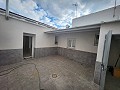 Komplett renoviertes, hochwertiges Stadthaus in Monovar in Alicante Dream Homes API 1122