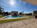 Prachtig herenhuis met privézwembad, sportveld en barbecueplaats in Alicante Dream Homes API 1122