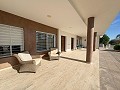 Prachtig herenhuis met privézwembad, sportveld en barbecueplaats in Alicante Dream Homes API 1122