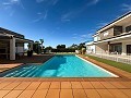 Prachtig herenhuis met privézwembad, sportveld en barbecueplaats in Alicante Dream Homes API 1122