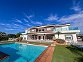 Prachtig herenhuis met privézwembad, sportveld en barbecueplaats in Alicante Dream Homes API 1122